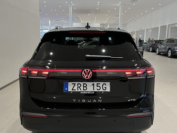 Volkswagen Tiguan 7 of 25