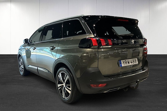 Peugeot 5008 5 of 15