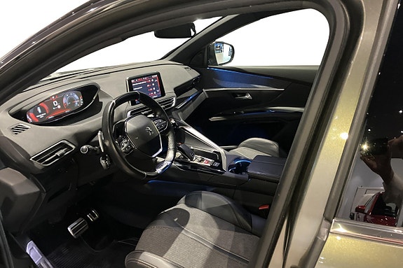 Peugeot 5008 8 of 15