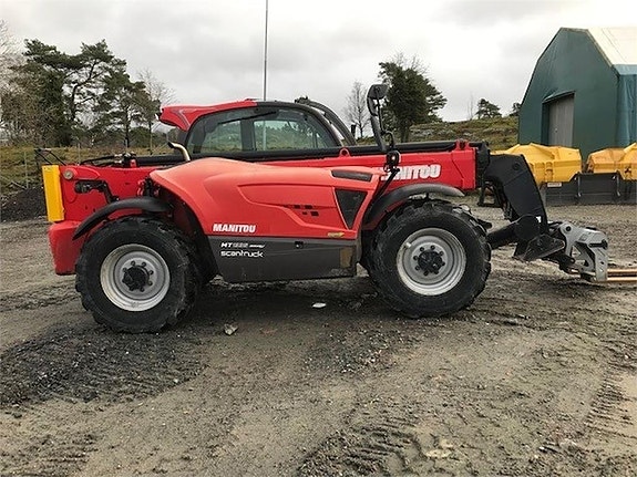 Manitou MT1335 EASY ST3B 4 of 9