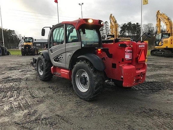 Manitou MT1335 EASY ST3B 6 of 9
