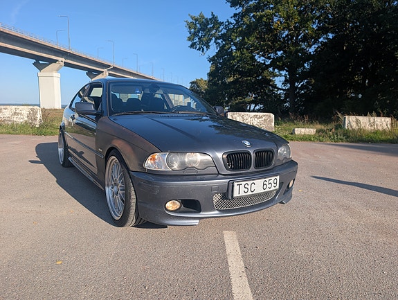 BMW 330Ci 3 of 23