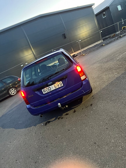 Ford Focus 9 of 10