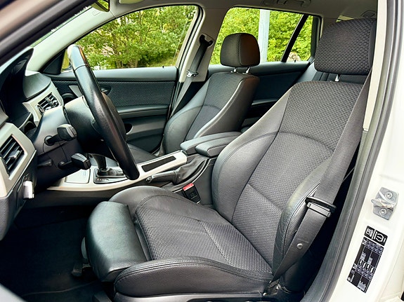 BMW 320d 11 of 12