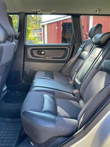 Volvo V70 5 of 9