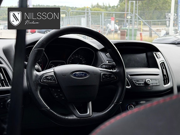 Ford Focus 24 of 30