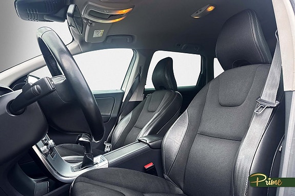 Volvo XC60 9 of 16