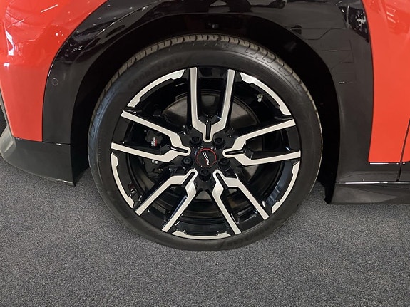 MINI Aceman SE 11 of 16