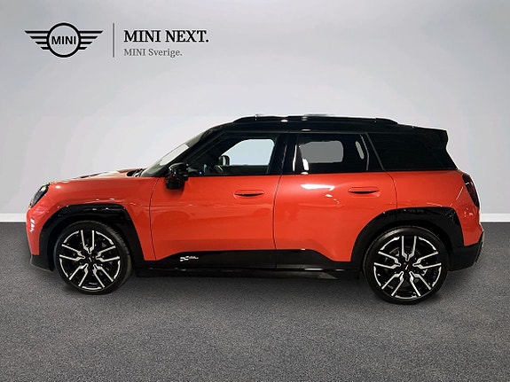MINI Aceman SE 3 of 16