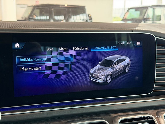 Mercedes-Benz GLE53 12 of 24