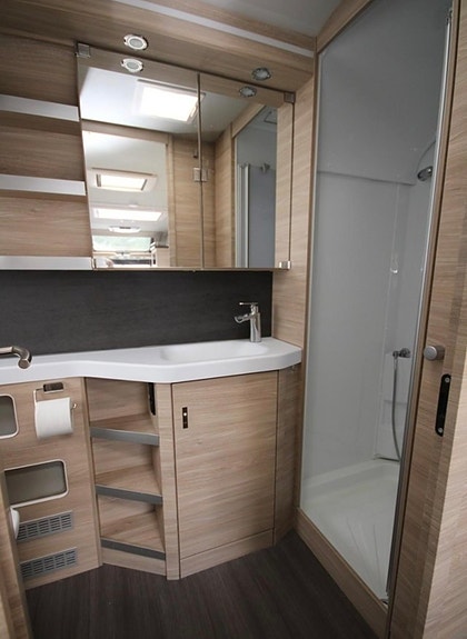 Knaus 650 pxb 5 of 6