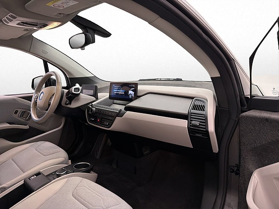 BMW i3 24 of 30