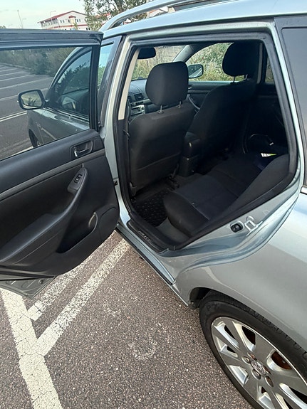 Toyota Avensis 9 of 10