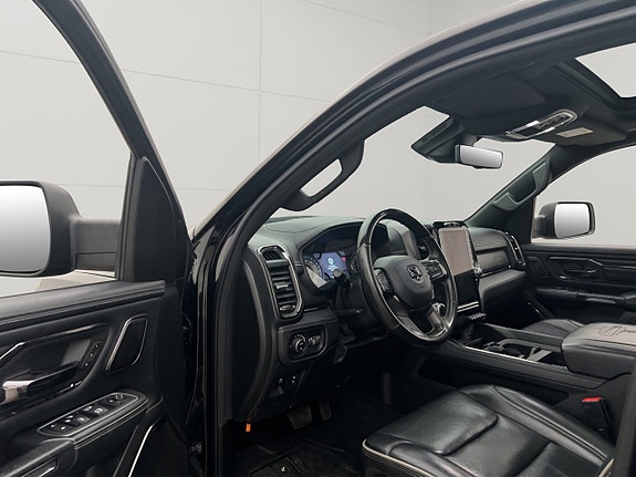 Dodge RAM 1500 16 of 30