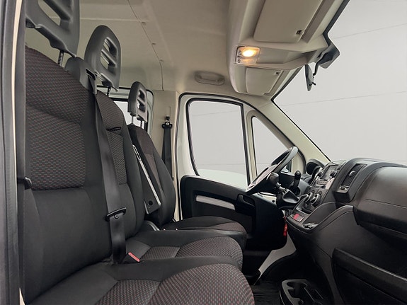 Peugeot Boxer 25 of 30