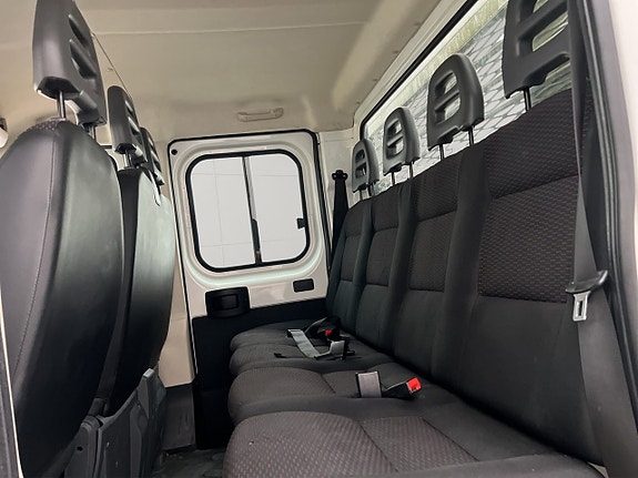 Peugeot Boxer 24 of 30