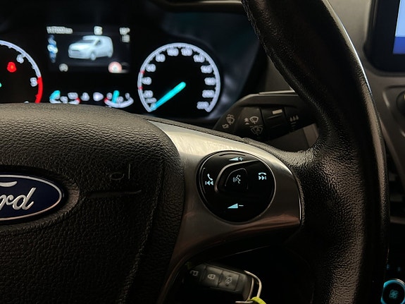 Ford Transit Connect 20 of 30