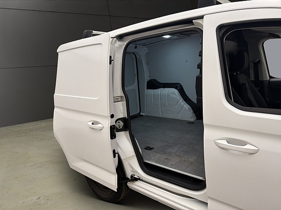 Volkswagen Caddy 13 of 30