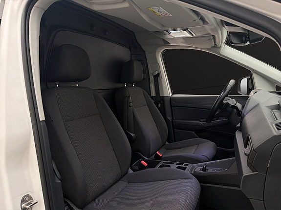 Volkswagen Caddy 27 of 30