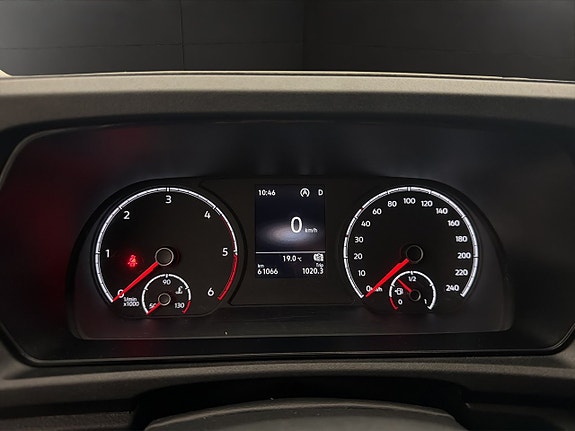Volkswagen Caddy 18 of 30
