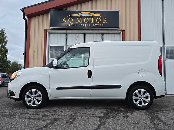 Fiat Doblo 4 of 19