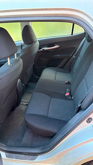 Toyota Auris 3 of 5