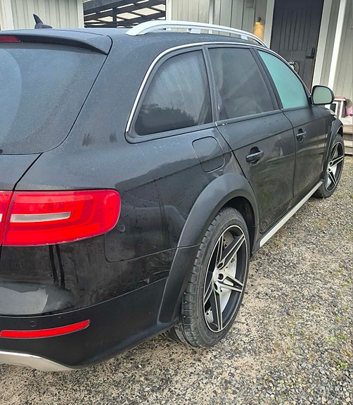 Audi A4 allroad 5 of 16