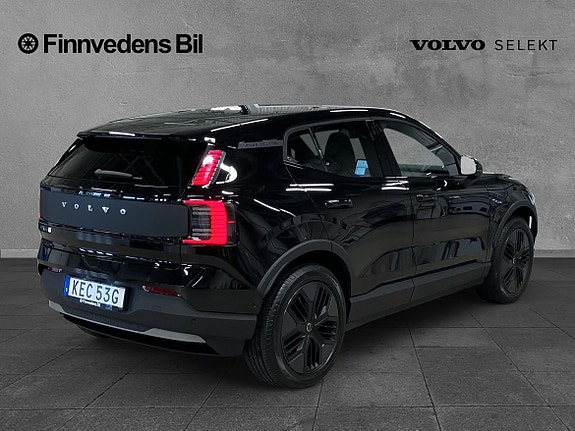 Volvo EX30 4 of 7