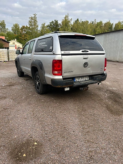 Volkswagen Amarok 4 of 8
