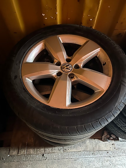Volkswagen Amarok 5 of 8
