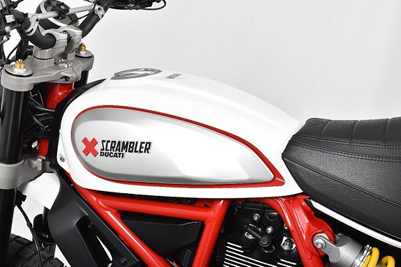 Ducati Scrambler 800 Desert Sled ABS Nyservad 8 of 18
