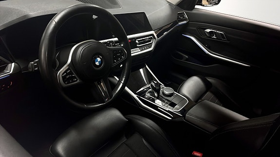 BMW 320 7 of 14