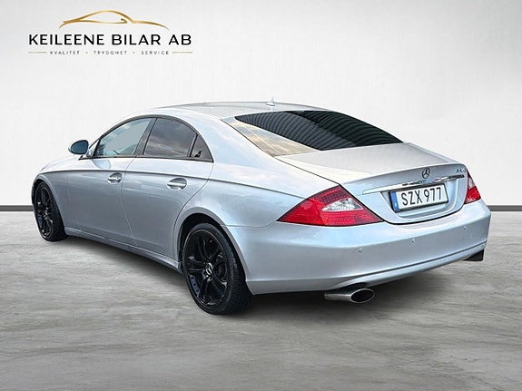 Mercedes-Benz CLS350 9 of 22