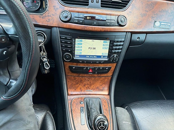 Mercedes-Benz CLS350 11 of 22