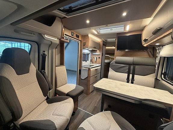 Knaus VAN TI 650 MEG/Aut/Långbädd /Lithium/Solcell 5 of 14