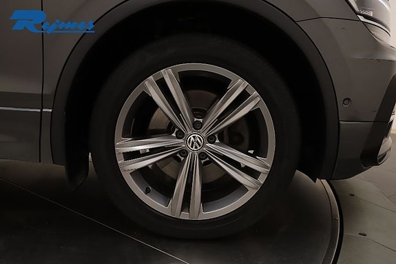 Volkswagen Tiguan 13 of 24