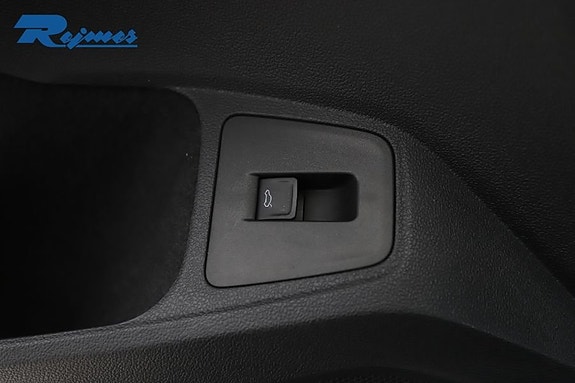 Volkswagen Tiguan 7 of 24