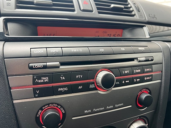 Mazda 3 18 of 21
