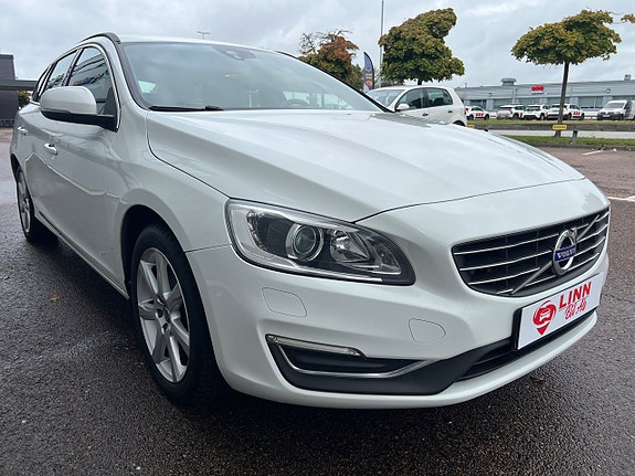Volvo V60 3 of 15