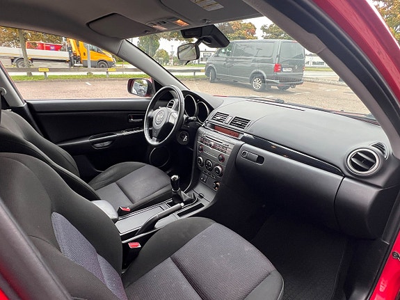 Mazda 3 11 of 21