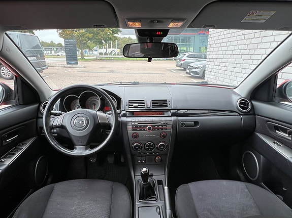 Mazda 3 8 of 21