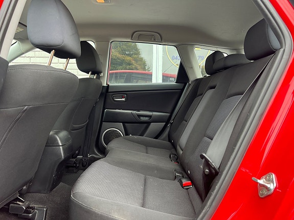 Mazda 3 10 of 21