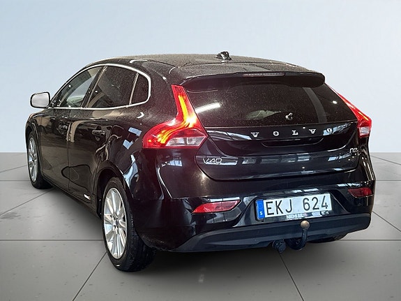 Volvo V40 5 of 18
