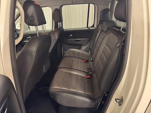 Volkswagen Amarok 7 of 11