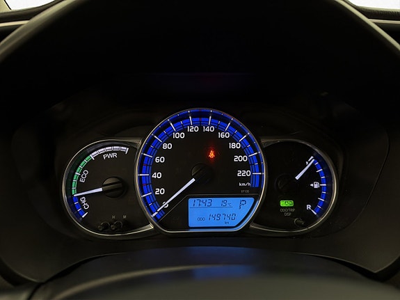 Toyota Yaris 13 of 28