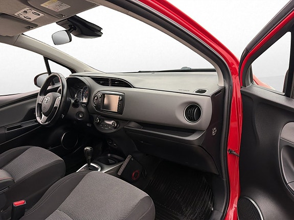 Toyota Yaris 22 of 28