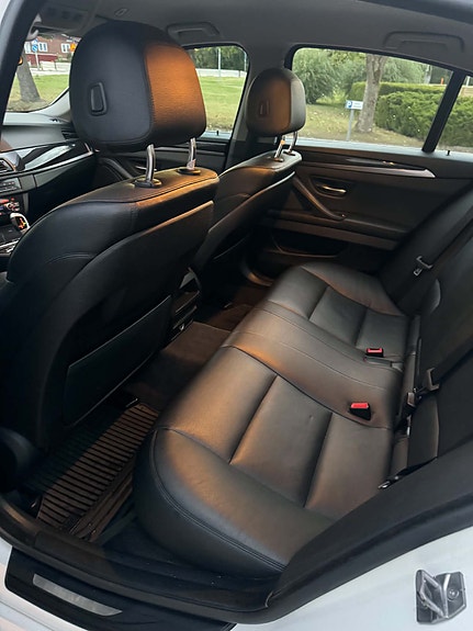 BMW 520d 5 of 6