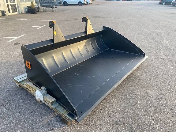 Quicke Planeringsskopa 260XL 2 of 4