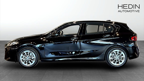BMW 120i 6 of 9