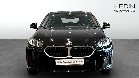 BMW 120i 8 of 9